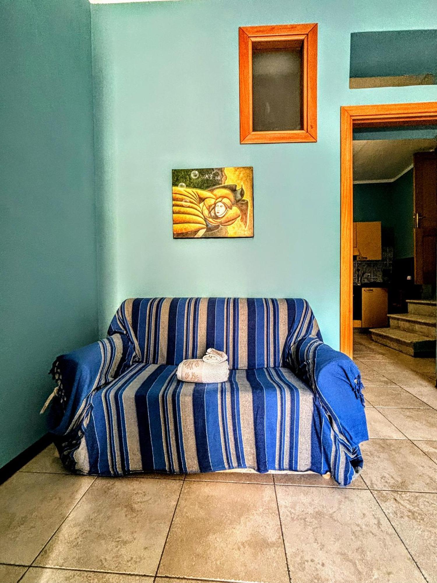 Aparthotel Antica Dimora Biancospino - Domo - Il Biancospino Bosa Esterno foto